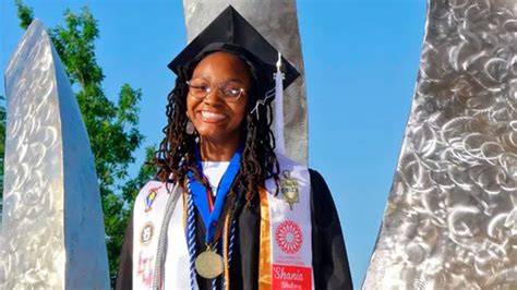 Year Old Shania Muhammad To Graduate With Honors From Two Colleges