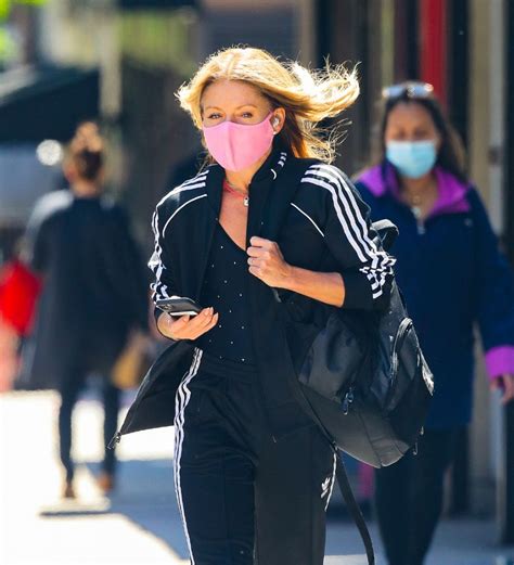 Kelly Ripa In Adidas Tracksuit Heading To A Gym In New York 05132021