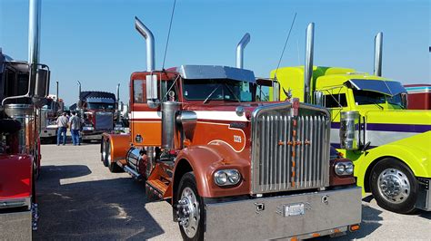 Photo Gallery: American Truck Historical Society National Convention & Truck Show - OnAllCylinders