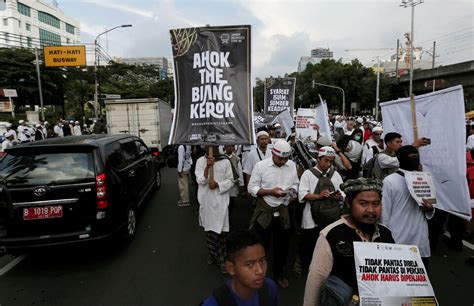 Anti Ahok Protest Ends Peacefully