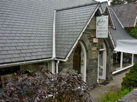 Supports Local Artists Traveller Reviews Galeri Betws Y Coed