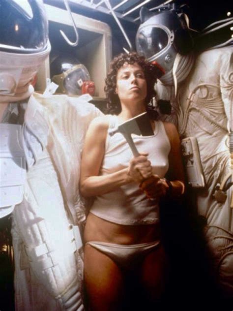 Sigourney Weaver In Alien Alien 1979 Amazons Women Warriors Ellen