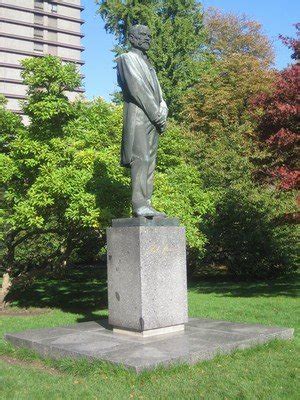 Karlovy Vary - pomník Antonína Dvořáka | Památky a příroda Karlovarska