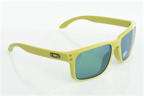 Oakley Holbrook Sunglasses - The Ultimate Guide