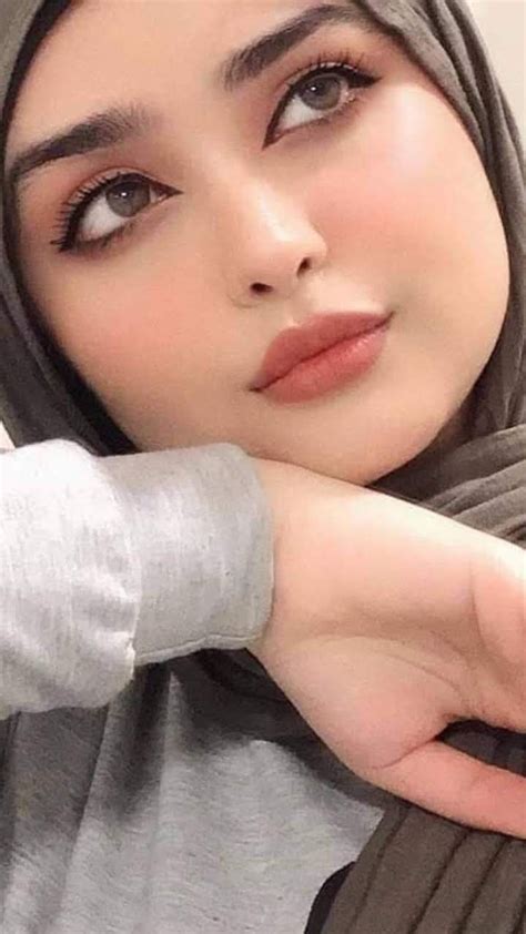 Pin By Zhame Jonter On Amazin Hijabs Arabian Beauty Women