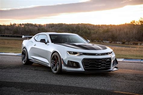 2023 Chevrolet Camaro Zl1 Coupe Exterior Colors And Dimensions Length