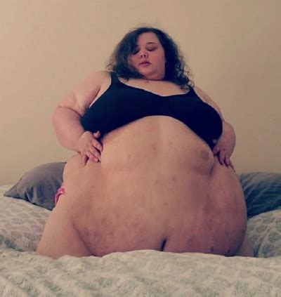 Nice Huge Belly Tumbex