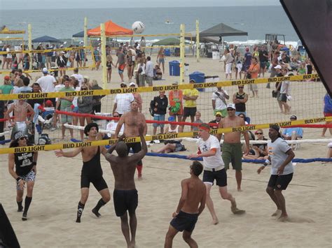 Manhattan Beach 6 Man Volleyball Tournament Explore Margar Flickr Photo Sharing