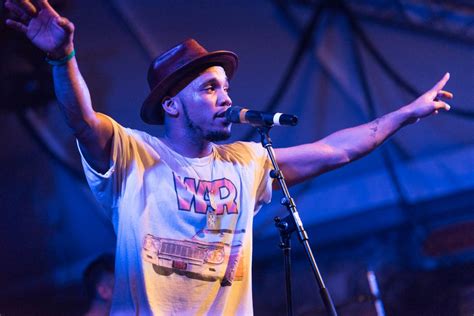 Watch Anderson Paak Perform Unreleased Song Bubblin Fashionably Early