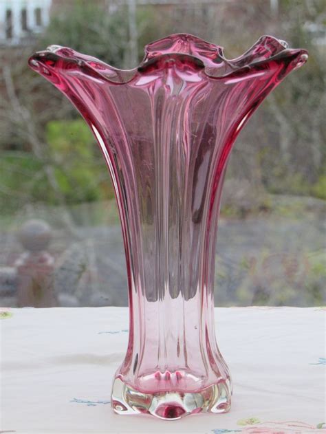 Vintage Pink Glass Vase Retro Coloured Glass Vase Mid Century Cranberry Coloured Glass