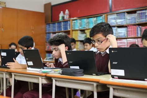 New English School (Kuwait) | LiteracyPlanet