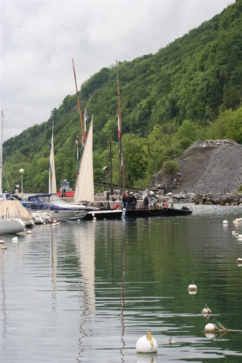 The current moonphase is a waning gibbous and 81 percent of the moon is visible. le port de Meillerie | For the first time since 1948, an ...