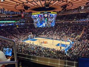  Square Garden Bereich 214 Reihe 2 Platz 1 New York Knicks