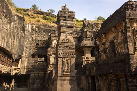 kailasanatha temple ellora caves architecture