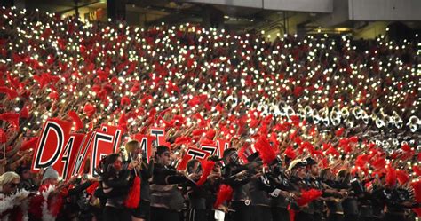 Look Georgia Football Fans Will Get A Laugh Out Of Notre Dame Bands