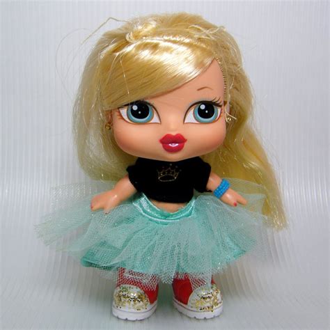 Bratz Babyz Princess Cloe 5 Doll With Long Blonde Hair Original Outift