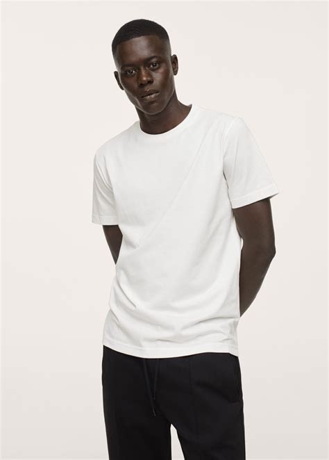 5 Reasons Every Guy Needs A Plain White T Shirt In His Wardrobe The