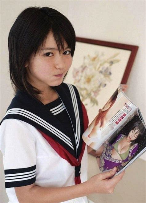 日本中学教师揉女生胸部照片遭疯传 教师只为满足性欲社会新闻南方网