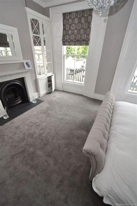 What Color Carpet Goes Best With White Walls