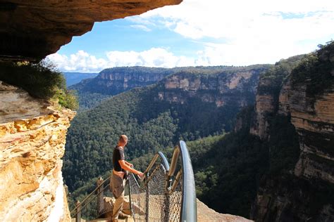 Home to some of australia's most dazzling natural attractions and charming country villages, the blue mountains are world famous. Explore the Blue Mountains National Park - Oro Gold Stores
