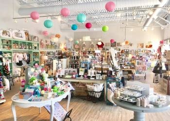 Great little shop with friendly staff, the round of tasting was a lot of fun the souvenirs/gift shop there has everything you could want to buy and at more resonable prices than. 3 Best Gift Shops in Nashville, TN - Expert Recommendations