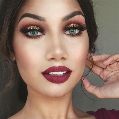 Crushing On This Cranberry Makeup Look ️ 💄 Makeupbyalinna Is A Total