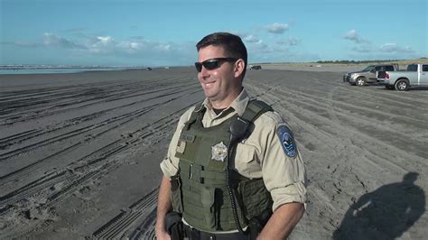 Tvws Field Report Wdfw Beach Patrol Youtube