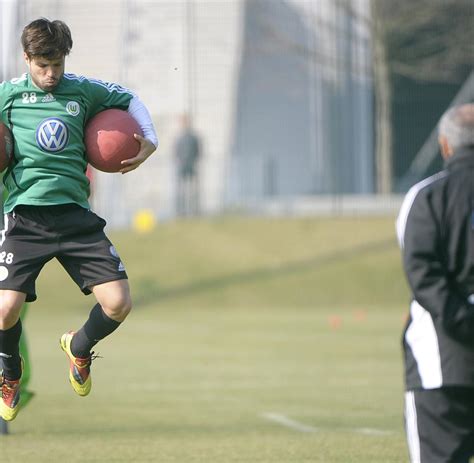 In der europa league spielen am 5. Wolfsburg-Rückkehr: Diego weiß, wann bei Magath ...