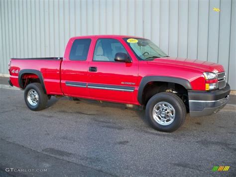2005 Victory Red Chevrolet Silverado 2500hd Ls Extended Cab 4x4