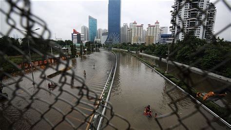 Indonesia Death Toll From Jakarta Flooding Rises To 53