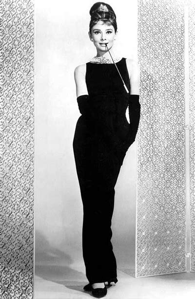 Audrey Hepburn được Tôn Vinh Là Biểu Tượng Thời Trang Của Mọi Thời đại