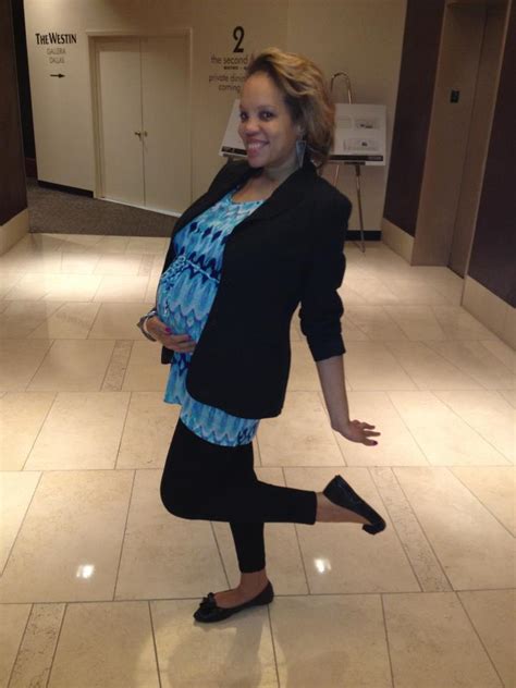 Andrea Arterbery Beauty And Fashion Insider Shares Pregnancy Style Tips Photos Huffpost