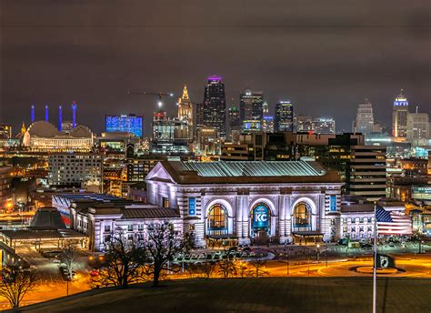 Tripadvisor has 171,304 reviews of kansas city hotels, attractions, and restaurants making it your best kansas city resource. Creative, Colorful Lights Define Kansas City's Downtown ...
