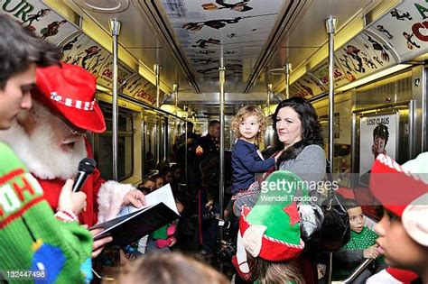 Arthur Christmas Mta Shuttle Unveiling Photos And Premium High Res