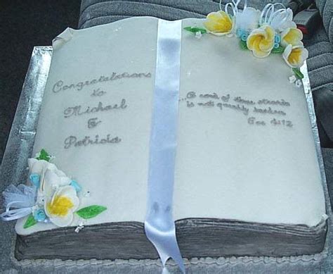 Gifts for book lovers:book cake ideas design decorating tutorials video by rasna @ rasnabakes. The Secret Garden: book-shaped cake ideas for children and ...