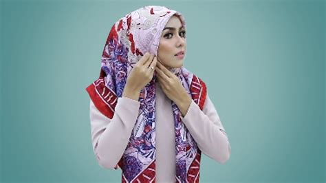 17 Cara Pakai Jilbab Segiempat Simple Cantik Anggun Dan Kekinian Terkini Youtube