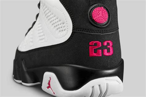 Майкл джордан, уэйн найт, тереза рэндл и др. Air Jordan 9 OG Could Also Be Called "Space Jam" - Air ...