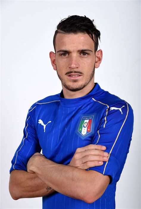 Check out his latest detailed stats including goals, assists, strengths & weaknesses and. Alessandro Florenzi -n8 centrocampista della Roma "per l ...
