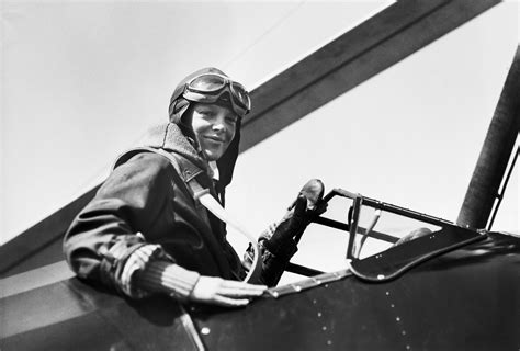 Amelia Earhart And The Bizarre Hollow Earth Conspiracy Theory About