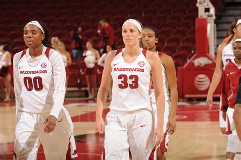 Wholehogsports Arkansas Women Faced With Another Tough Test