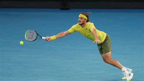 After tsitsipas saved one championship point with a nerveless forehand winner down the line, djokovic remained calm to take his second attempt after four hours and 11 minutes with a clinical overhead. Tennis | Tennis : Tsitsipas s'enflamme après avoir éliminé ...