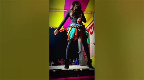 New Super Hot Girl Dance Hangama Youtube