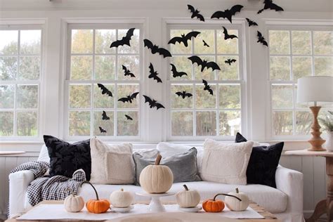 Top 99 Bats Halloween Decor To Add Some Creepy Charm