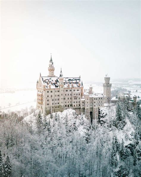 A Guide To Visiting Neuschwanstein Castle In Germany Find Us Lost