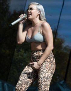 Jaw Dropping Hot Photos Of Anne Marie Which Are Way Too Damn Gorgeous Music Raiser