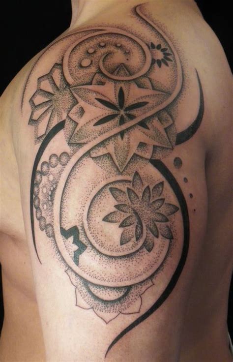 Dotwork Neotribal Tribal Tattoos Für Männer Tätowierungen Tattoos