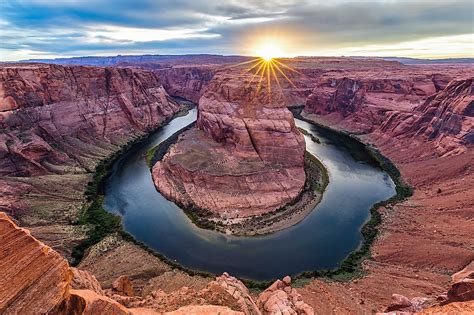 Beta versiyanın tətbiqinin məqsədi əsas versiyanı vətəndaşlara daha təkmil formada təqdim edə bilməkdən ibarətdir. Horseshoe Bend, Arizona - Unique Places around the World - WorldAtlas.com