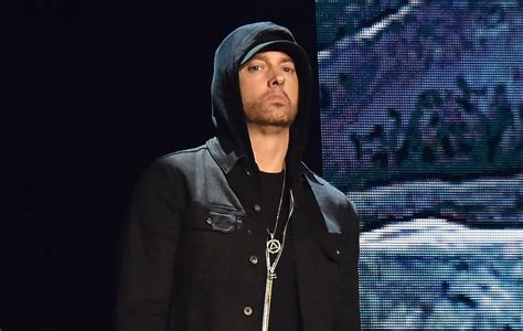 Heres What Fans And Critics Have To Say About Eminems Revival