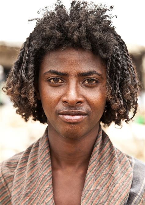 See more ideas about egyptian hairstyles, hair styles, avant garde hair. Afar tribesmen Modern Ethiopia/Eritrea.East Africa. (With images) | Ethiopia, African people ...