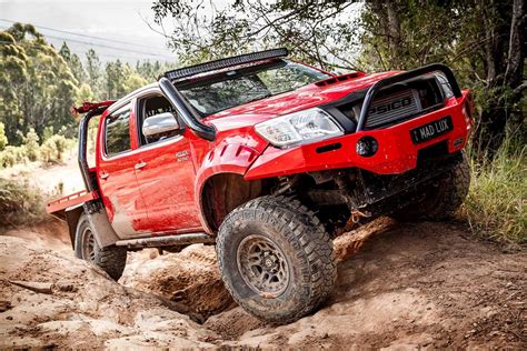 Custom 2013 Toyota Hilux Review